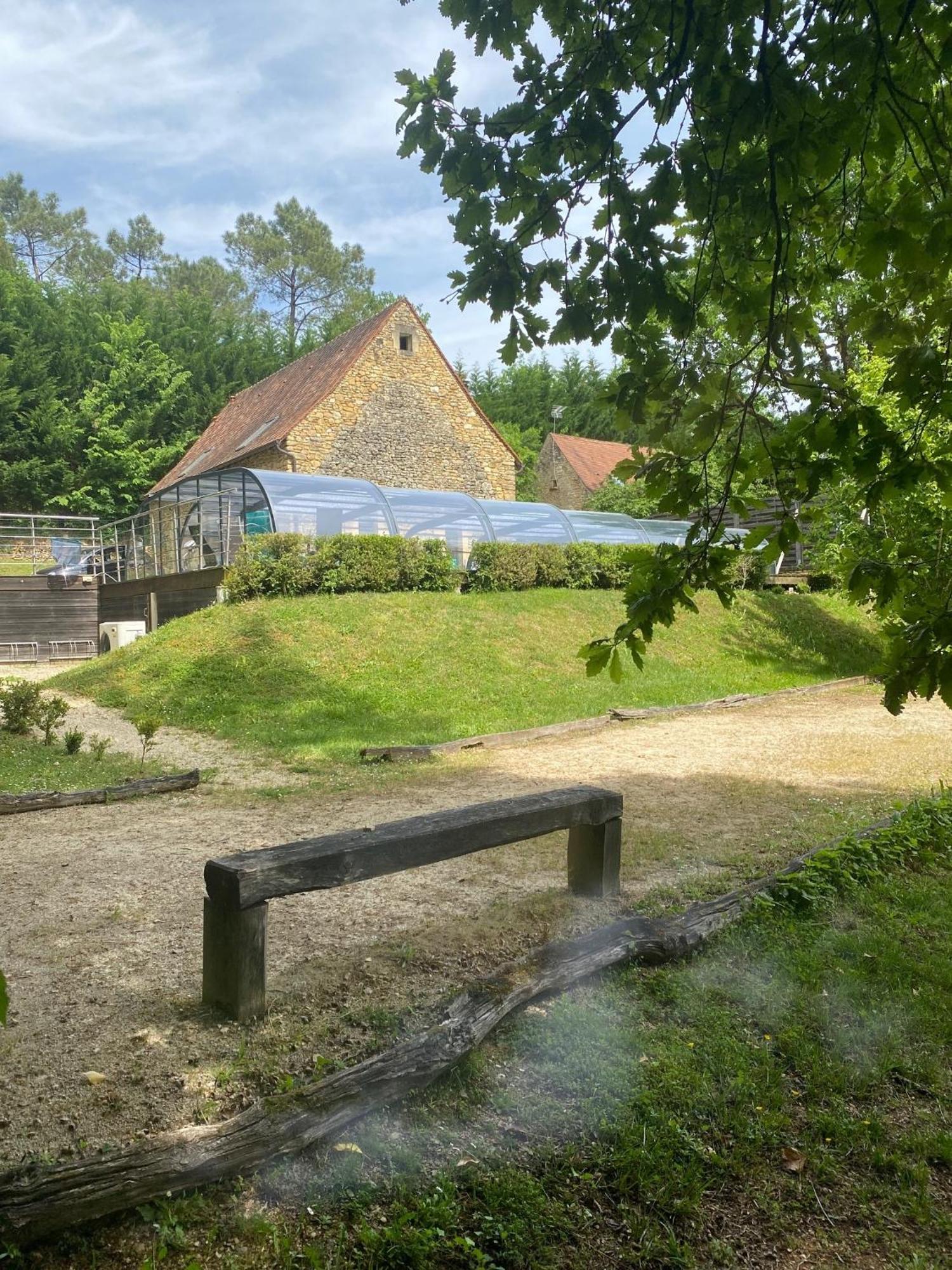 Вилла La Truffiere Du Vignou Archignac Экстерьер фото